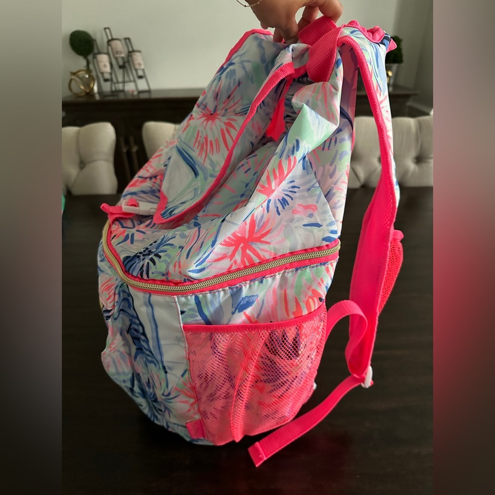 NWOT Lilly Pulitzer Cooler Backpack - Picture 4 of 8